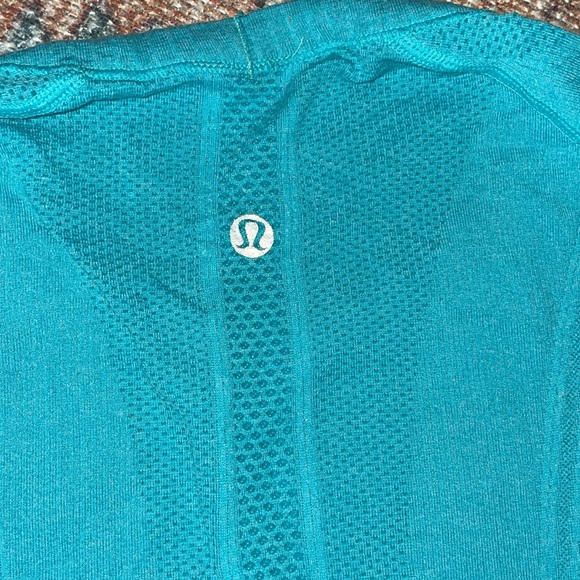 LULULEMON TEAL / PACIFIC BREEZE LONG SLEEVE CREW WORKOUT TOP 🩱💪🏽 - Picture 5 of 10